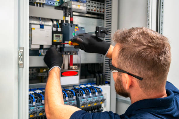 Best Local Electrician Companies  in Williamsburg, VA